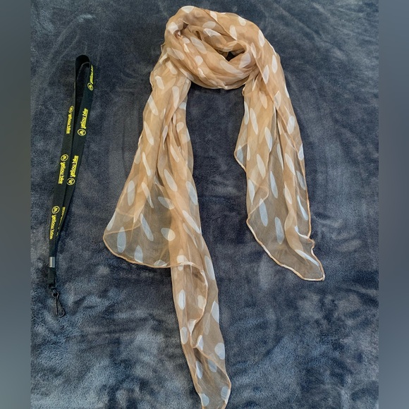 100% Silk Beige Polka Dot Scarf Head Neck - Picture 4 of 5